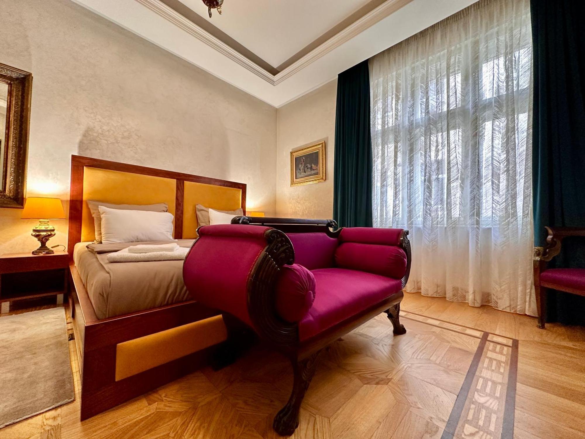 Djuras Residence In The Center Of Belgrad Zewnętrze zdjęcie