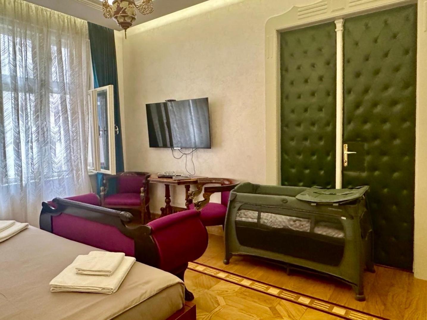 Djuras Residence In The Center Of Belgrad Zewnętrze zdjęcie